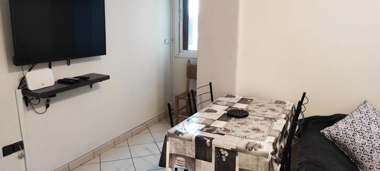 Bright Air Conditioned Apartment Near City Center Marrakesh Luaran gambar